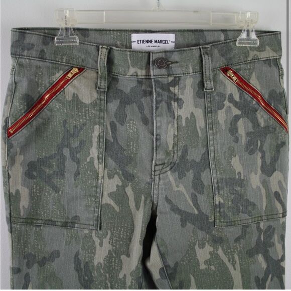 Etienne Marcel Camo Skinny Jeans Red Zipper Pockets Raw Cut Hemline Pants - Picture 4 of 7